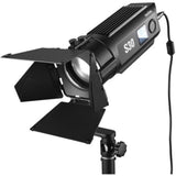 Godox S30 Focusing Continuous Light / compact and adaptable lighting solution