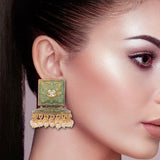 Cowboy Fashion Green Golden Brass Alloy Zinc Shared Prong Agate Earring For Girls Women